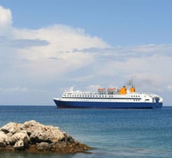 Cómo reservar un ferry a Atenas (Lavrio)