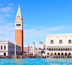 Cómo reservar un ferry a Venecia
